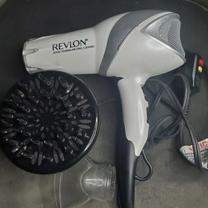 Revlon hair dryer pearl white